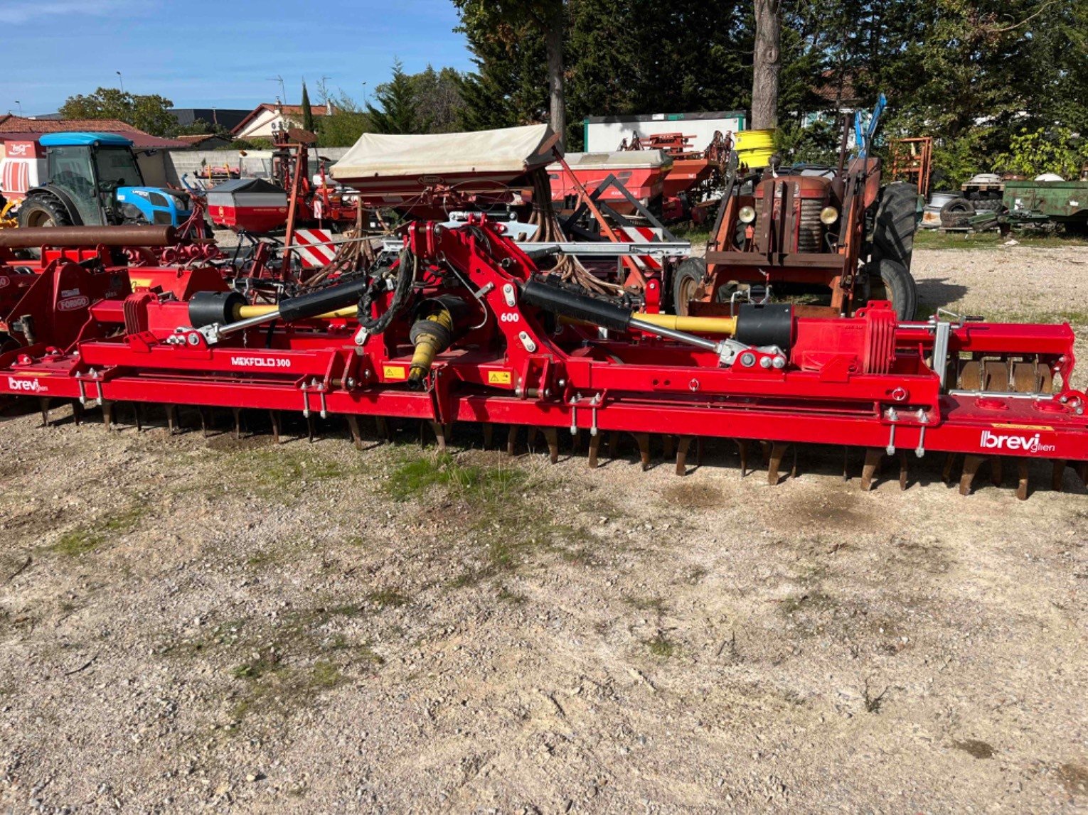 Herse rotative Herse rotative Breviglieri MEKFOLO300
