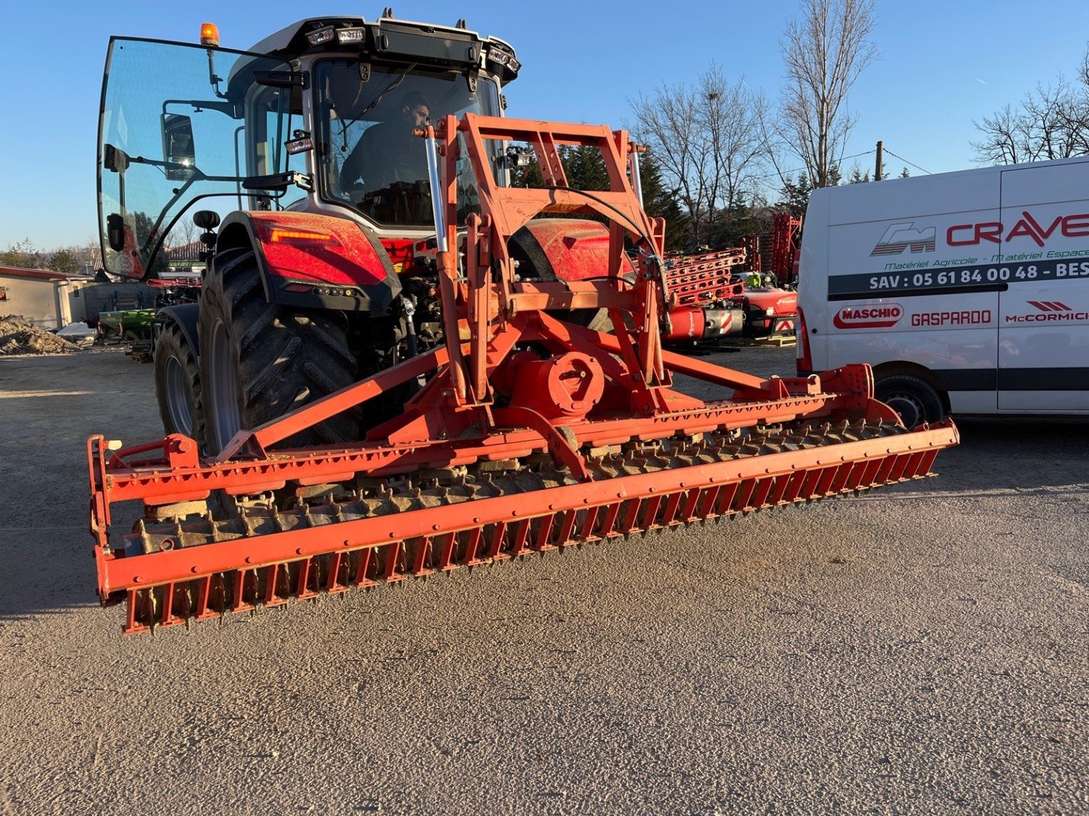 Herse rotative Herse rotative Kuhn HR4000