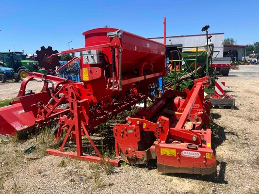 Combiné de semis Gaspardo DAMA ISOTRONIC + DM 3500
