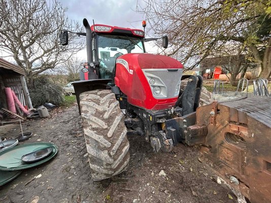 Tracteur agricole Mc Cormick X7.670