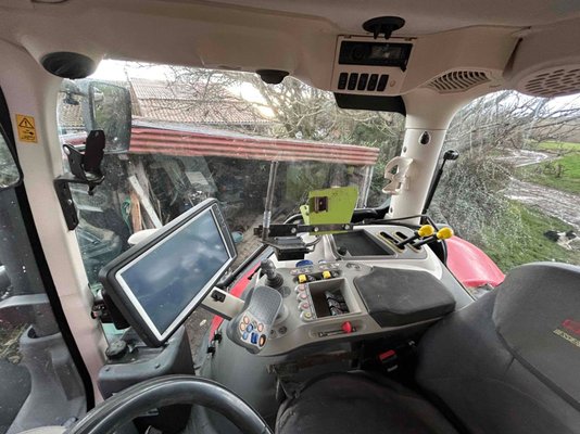 Tracteur agricole Mc Cormick X7.670