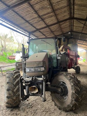 Tracteur agricole Case IH MX 90