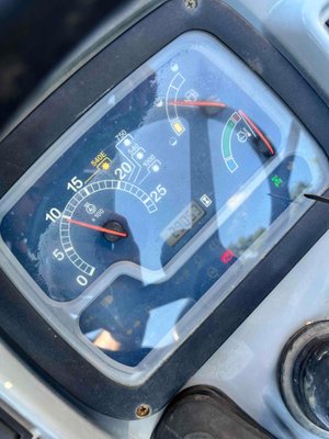 Tracteur fruitier New Holland T4040