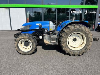 Tracteur fruitier New Holland T4040 - 1