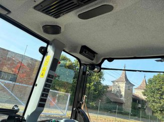 Tracteur fruitier New Holland T4.110 F - 8