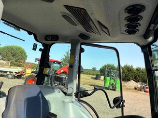 Tracteur fruitier New Holland T4.110 F - 11