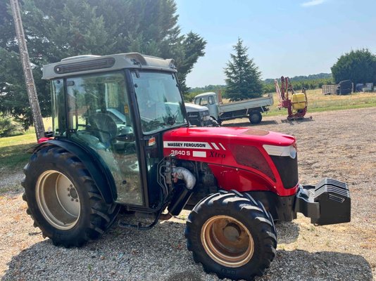 Tracteur fruitier Massey Ferguson 3640 S