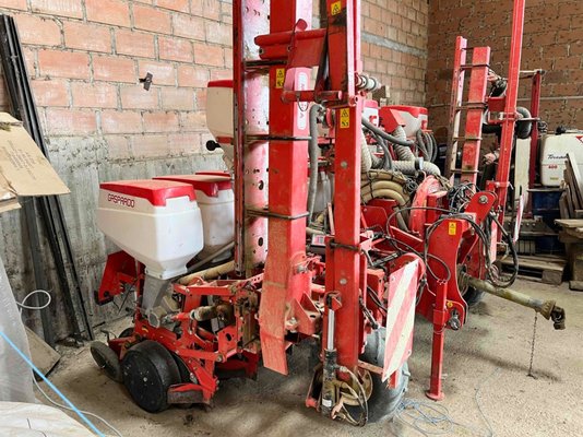 Semoir monograine MASCHIO GASPARDO MAGICA - 9 R [20] - MICROGRANULATEUR
