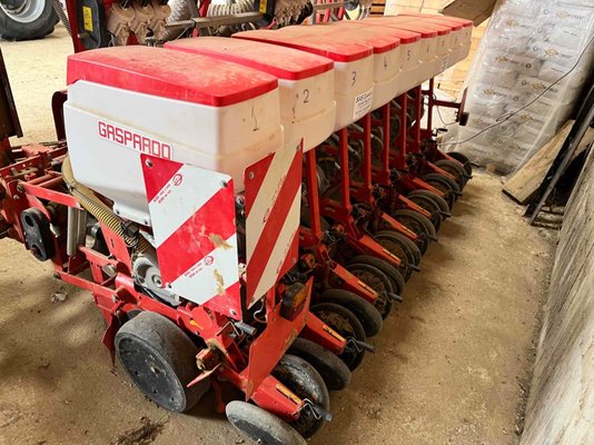 Semoir monograine MASCHIO GASPARDO MAGICA - 9 R [20] - MICROGRANULATEUR