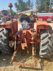 Tracteur agricole Renault 56 - 3
