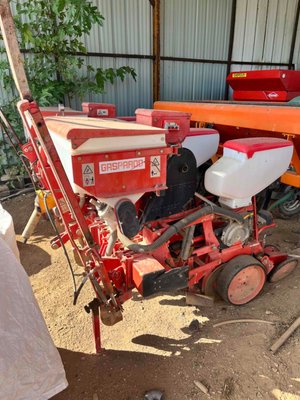 Semoir à grains MASCHIO GASPARDO MT4R
