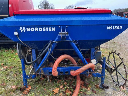 Trémie à engrais - NS1500