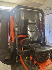 Tondeuse autoportée Kubota F2880 - 3