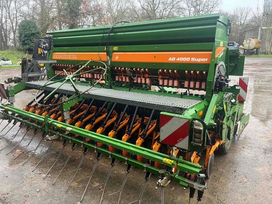 Combiné de semis Amazone KG4000SUPER + AD4000SUPER