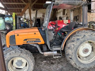Tracteur fruitier Renault Fructus 140 - 1