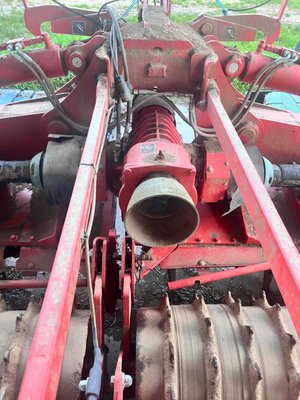 Herse rotative Kuhn HRB 453 DR