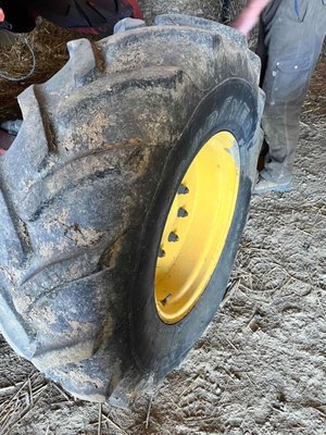 Moissonneuse batteuse New Holland L520