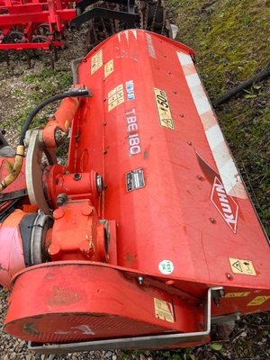 Broyeur d'accotement - TBE180